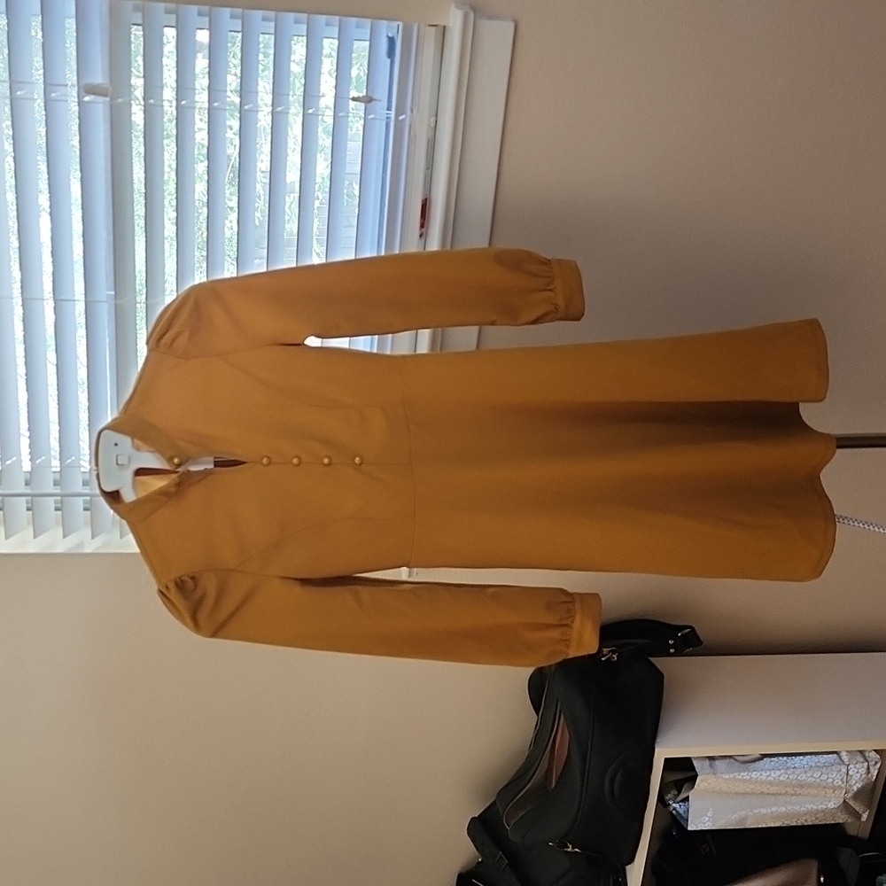 Yellow dress.